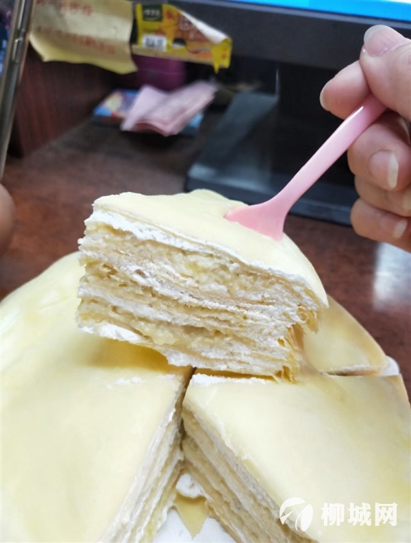 榴蓮千層蛋糕明天下午到貨蛋糕