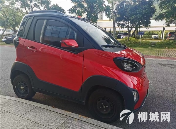 四年的小紅重新尋找有緣新主人：E100續航265km