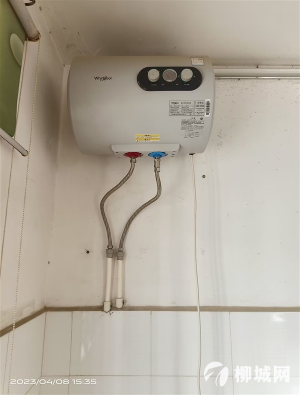 柳城花苑2樓二房兩廳家具家電齊全